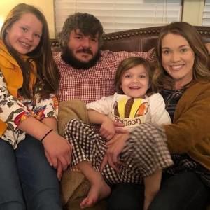 Meet your Posher, Kera